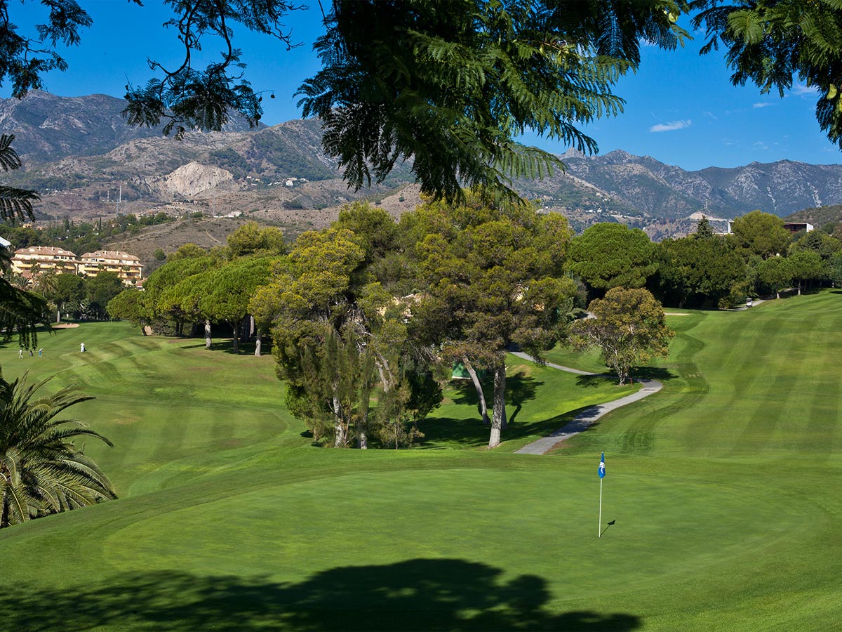 golfing holidays in spain